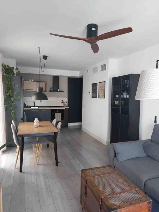 Cozy Apartment Malaga Ngoại thất bức ảnh